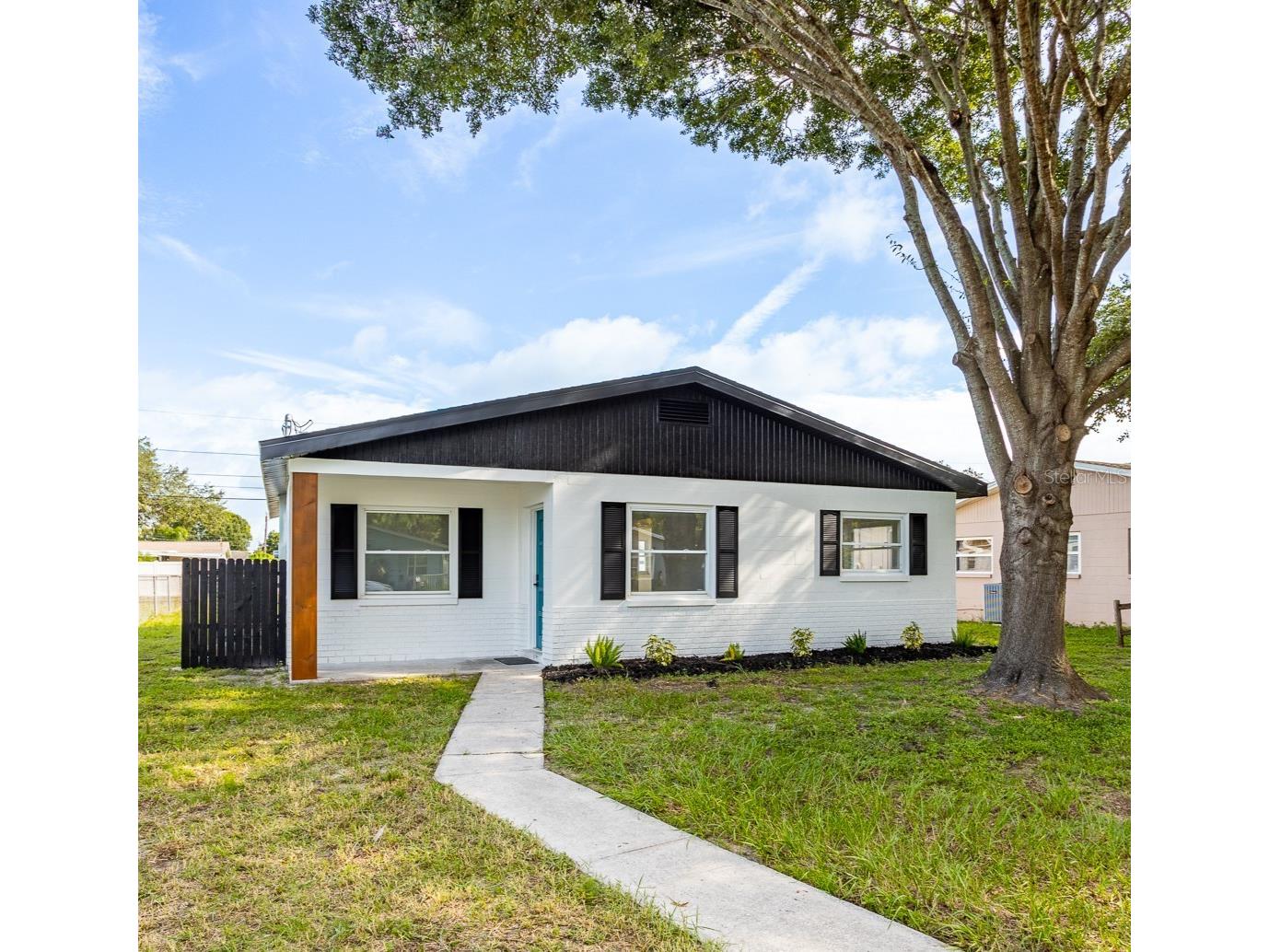 829 89th Avenue N Saint Petersburg FL 33702 TB8472113 image1