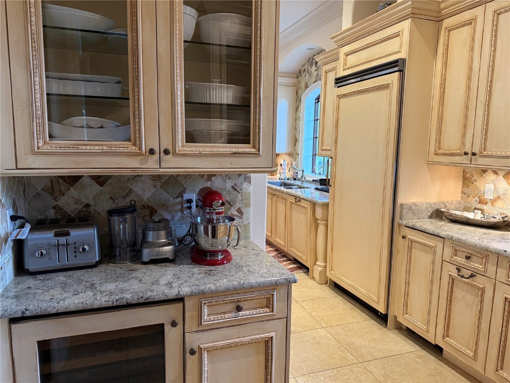 829 Bruce Avenue Clearwater Beach FL 33767 TB8441451 image12