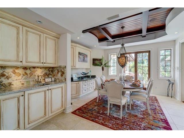 829 Bruce Avenue Clearwater Beach FL 33767 TB8441451 image15