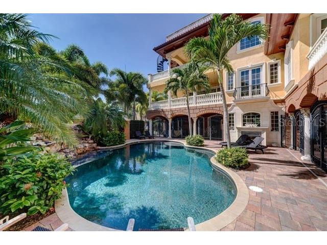 829 Bruce Avenue Clearwater Beach FL 33767 TB8441451 image21