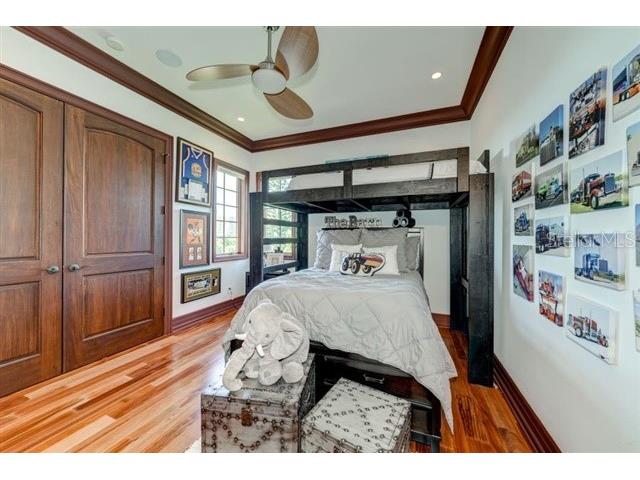 829 Bruce Avenue Clearwater Beach FL 33767 TB8441451 image42