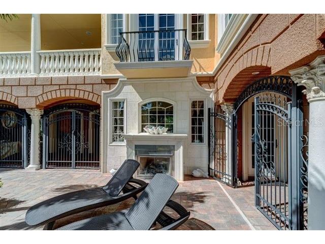 829 Bruce Avenue Clearwater Beach FL 33767 TB8441451 image52