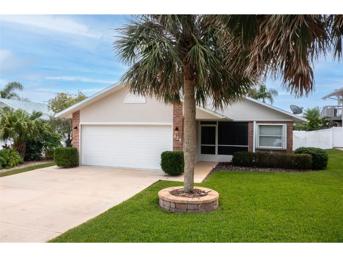 829 E 22nd Avenue New Smyrna Beach FL 32169 V4933477 image1