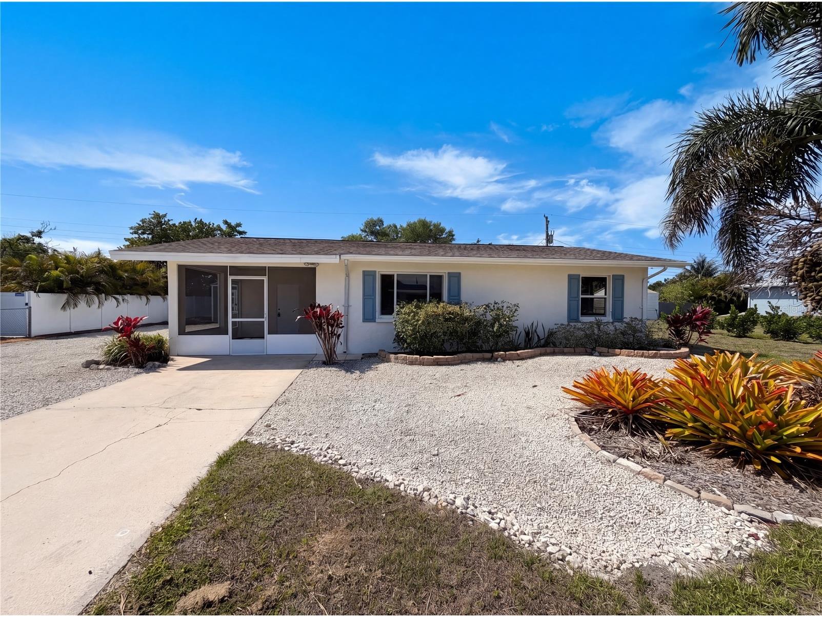 829 E 4th Street Englewood FL 34223 O6400871 image1
