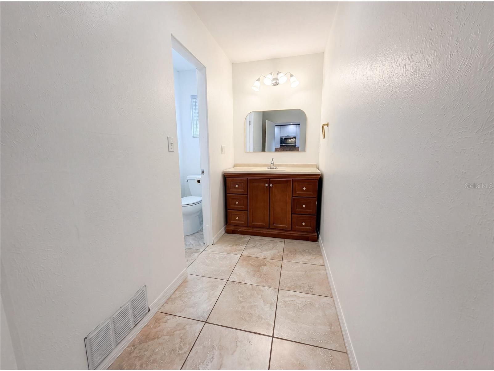 829 E 4th Street Englewood FL 34223 O6400871 image17