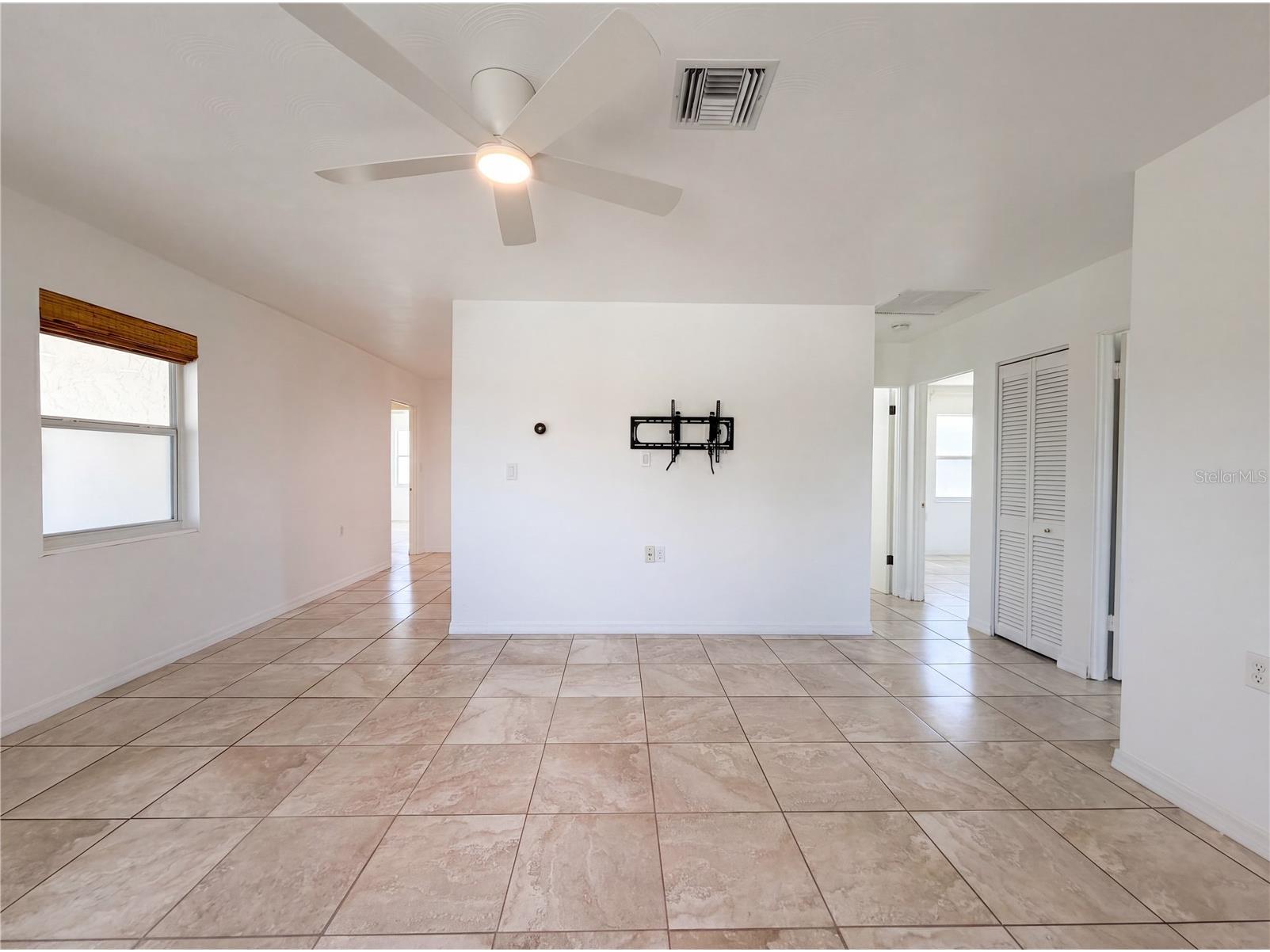 829 E 4th Street Englewood FL 34223 O6400871 image7