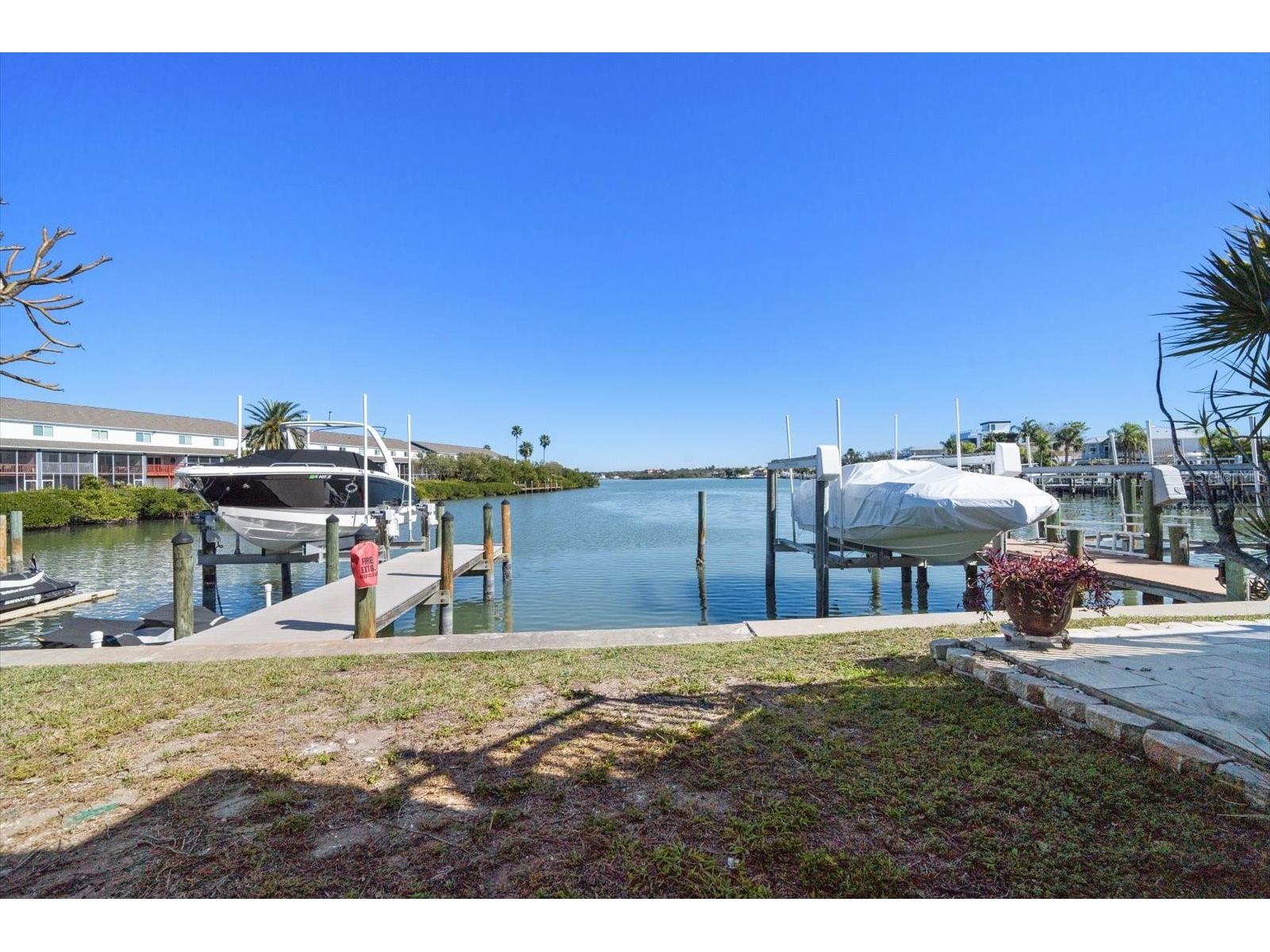 829 E Gulf Boulevard #107 Indian Rocks Beach FL 33785 TB8463648 image27