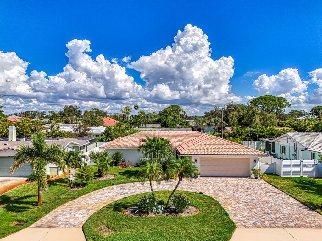 829 Harbor Drive S Venice FL 34285 N6141051 image1