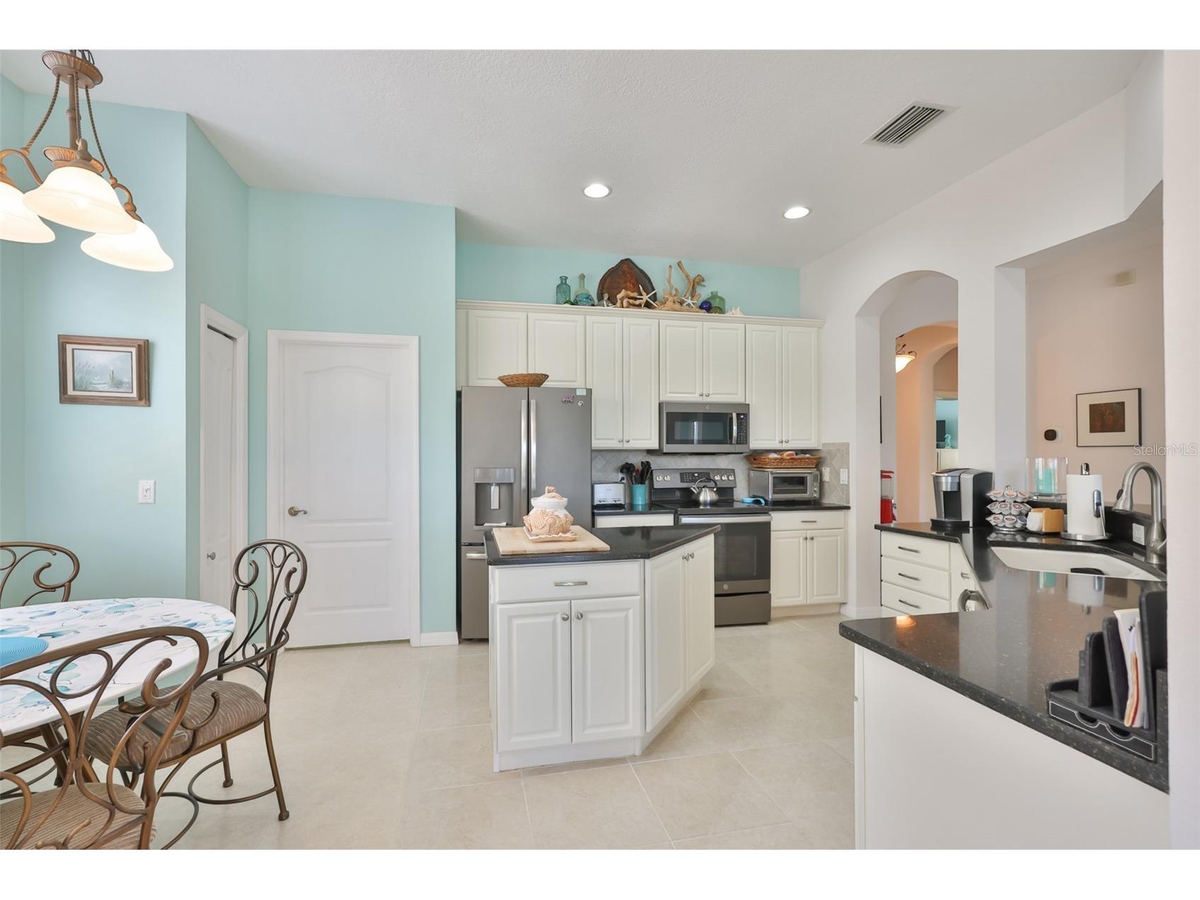 829 Regal Manor Way Sun City Center FL 33573 TB8504771 image15