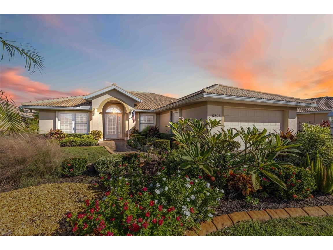 8291 Lakeside Drive Englewood FL 34224 A4670682 image1