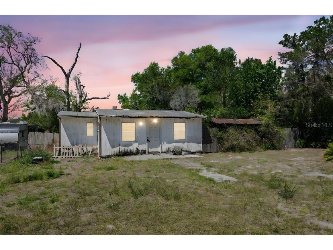 8293 Normandy Drive Weeki Wachee FL 34613 W7874025 image1