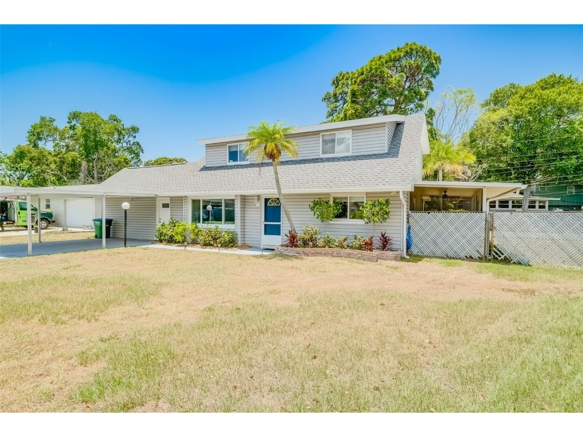8294 127th Street Seminole FL 33776 U8245487 image1