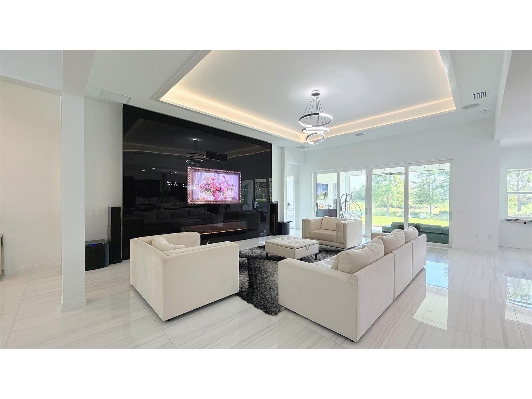 8294 Grande Shores Drive Sarasota FL 34240 A4694938 image10