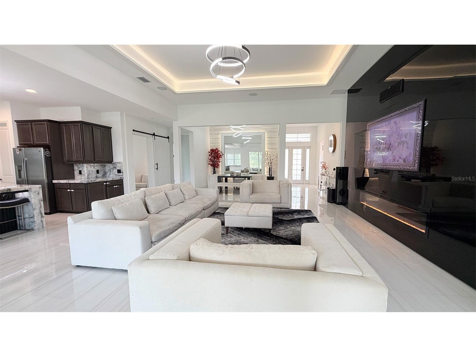 8294 Grande Shores Drive Sarasota FL 34240 A4694938 image11