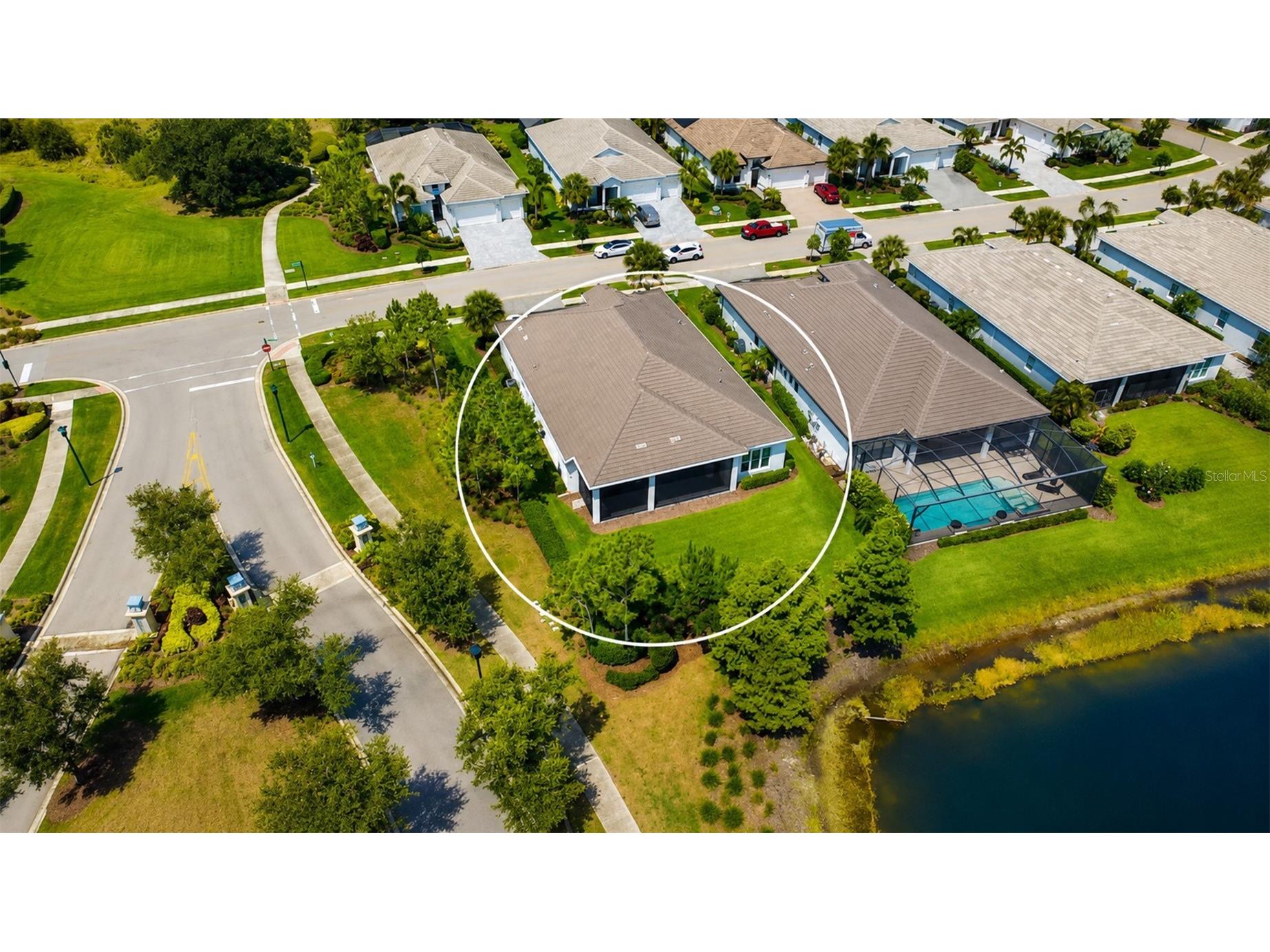 8294 Grande Shores Drive Sarasota FL 34240 A4694938 image37
