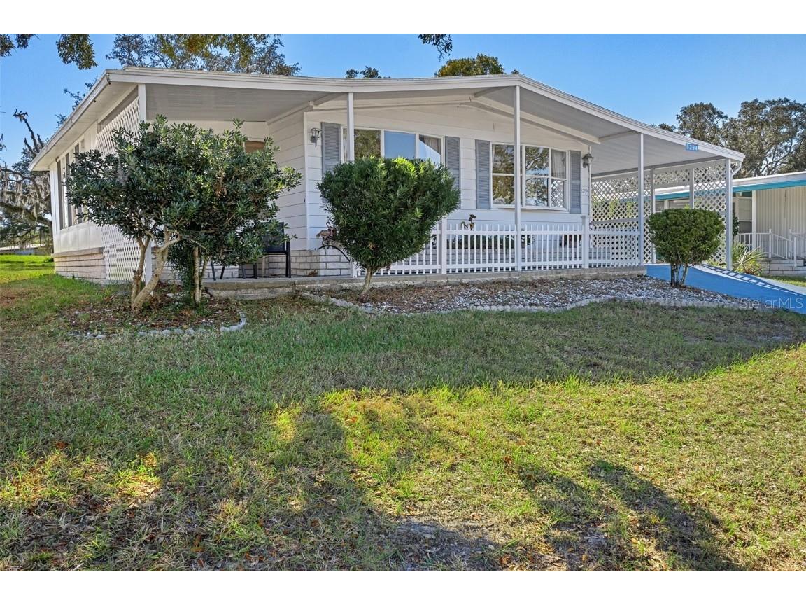 8294 Highpoint Boulevard Brooksville FL 34613 TB8326190 image1