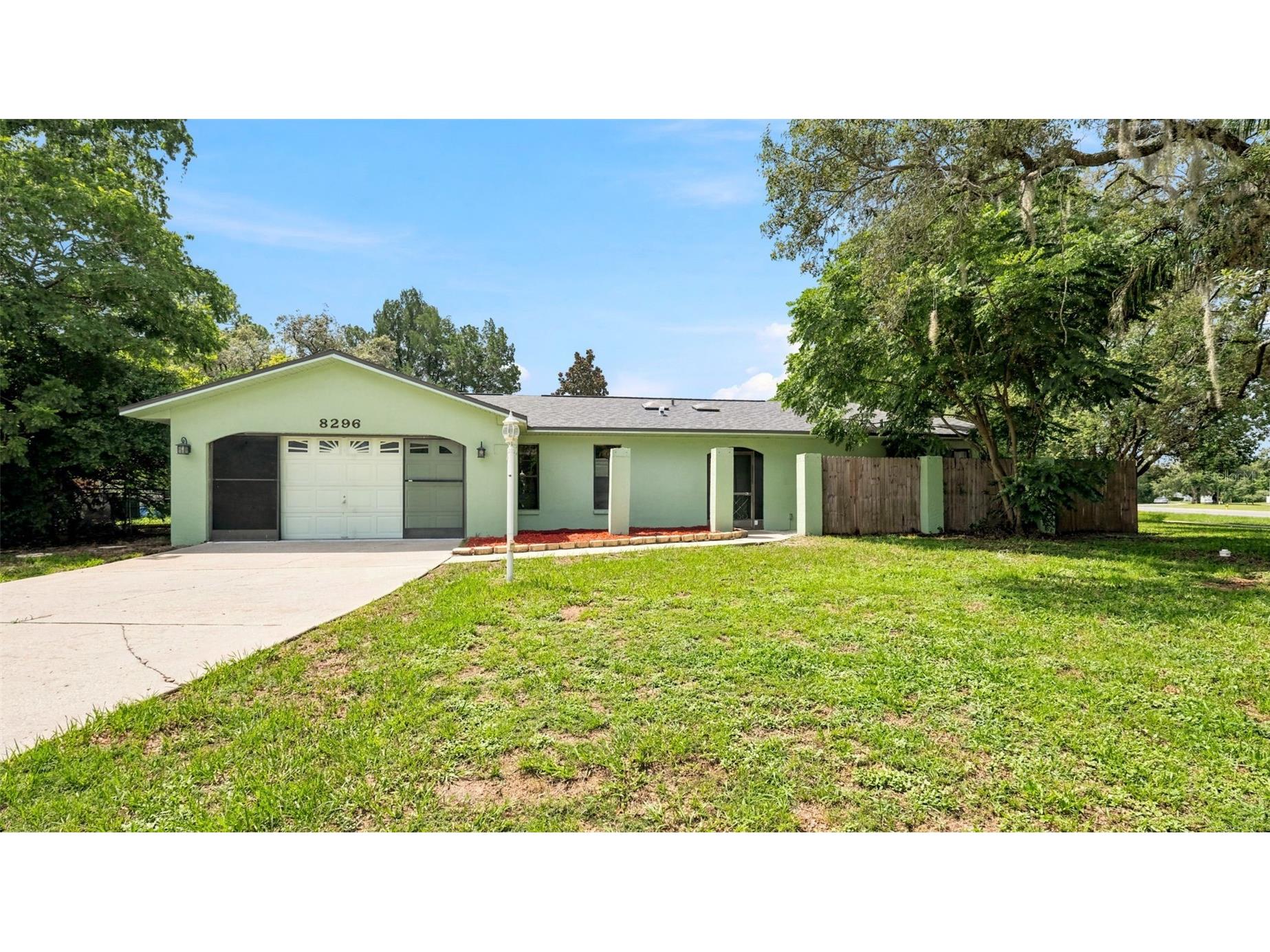 8296 Gallup Road Spring Hill FL 34608 W7887446 image1