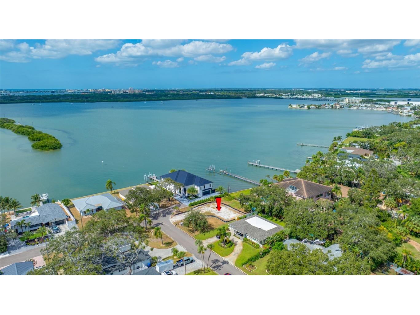 8297 33rd Avenue N Saint Petersburg FL 33710 - BOCA CIEGA BAY TB8439119 image2