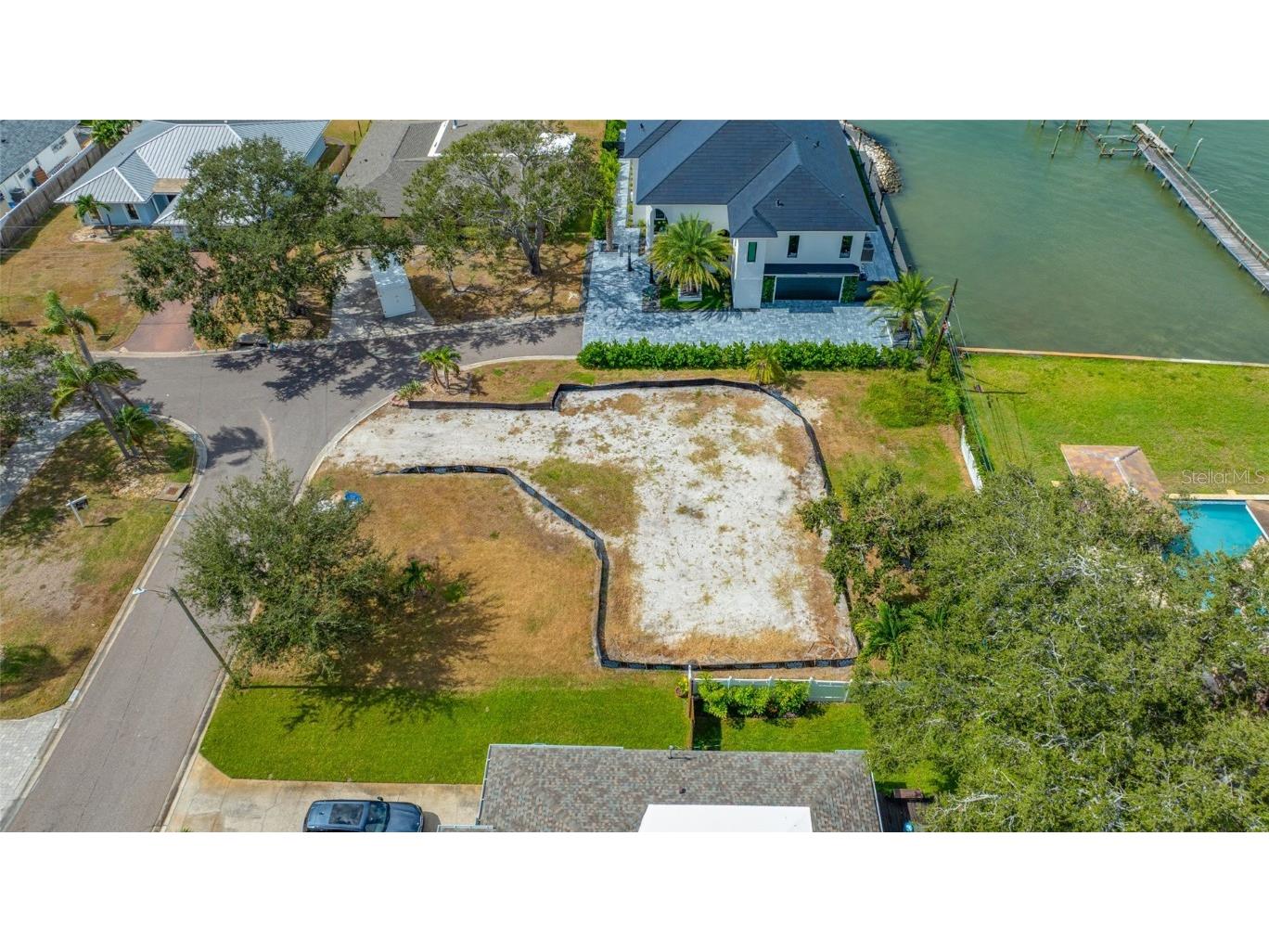 8297 33rd Avenue N Saint Petersburg FL 33710 - BOCA CIEGA BAY TB8439119 image7