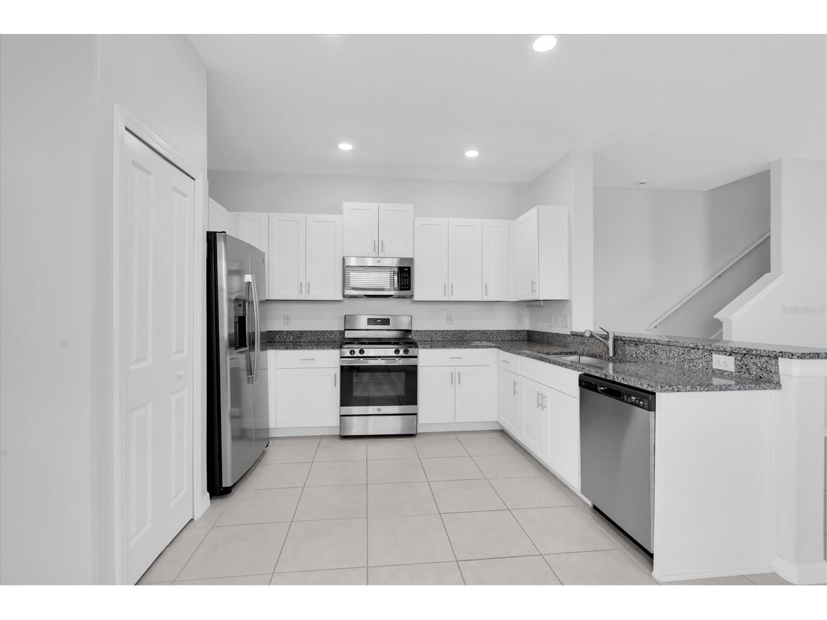 8299 Birch Haven Lane New Port Richey FL 34655 W7884292 image21