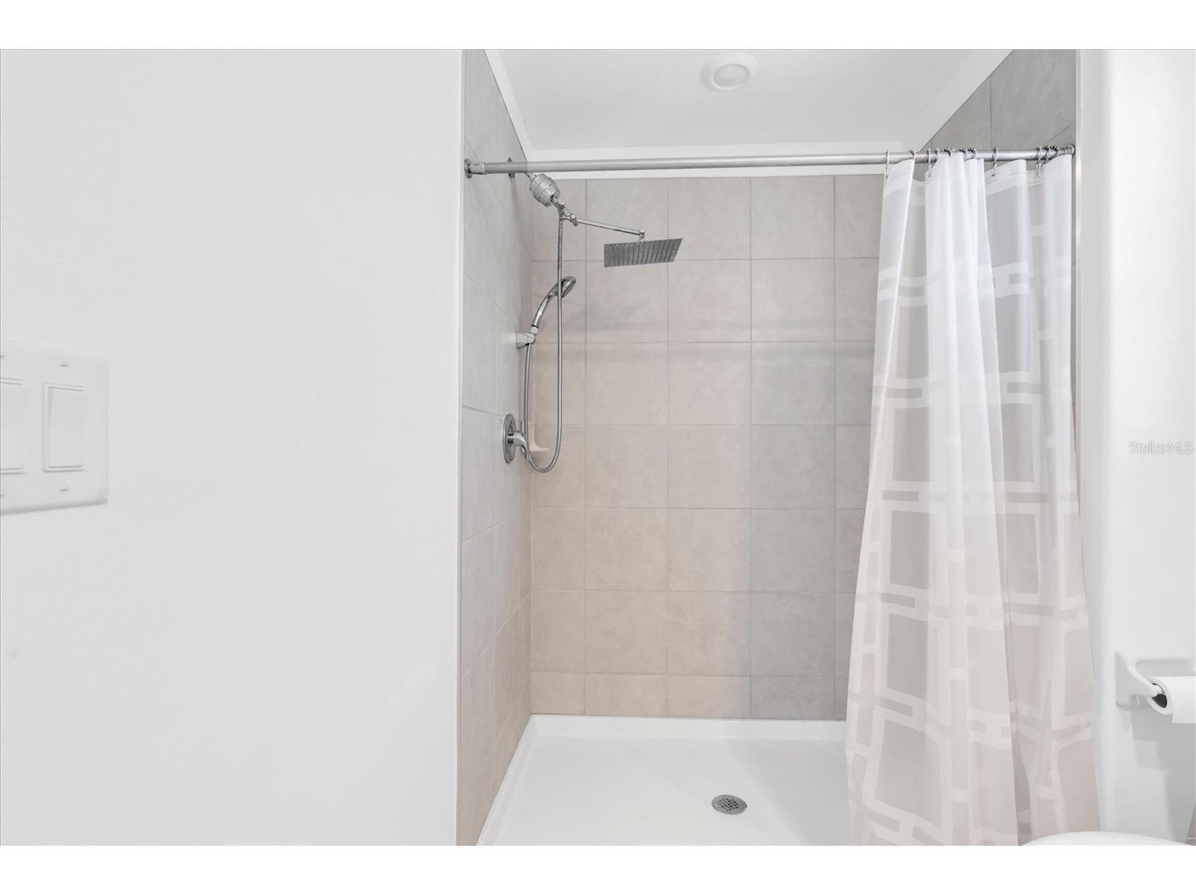8299 Birch Haven Lane New Port Richey FL 34655 W7884292 image25
