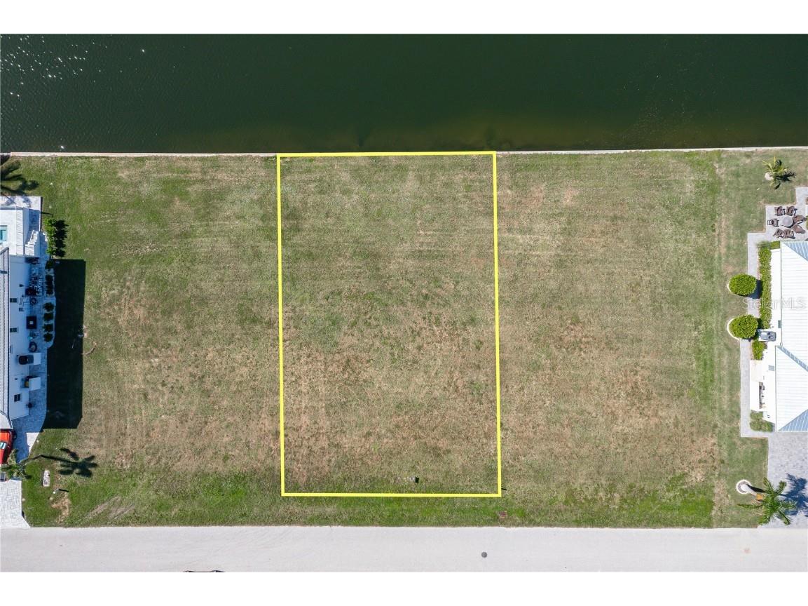 83 Colony Point Drive Punta Gorda FL 33950 C7483595 image3