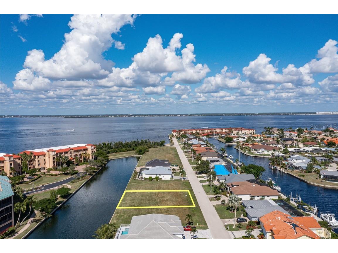 83 Colony Point Drive Punta Gorda FL 33950 C7483595 image9