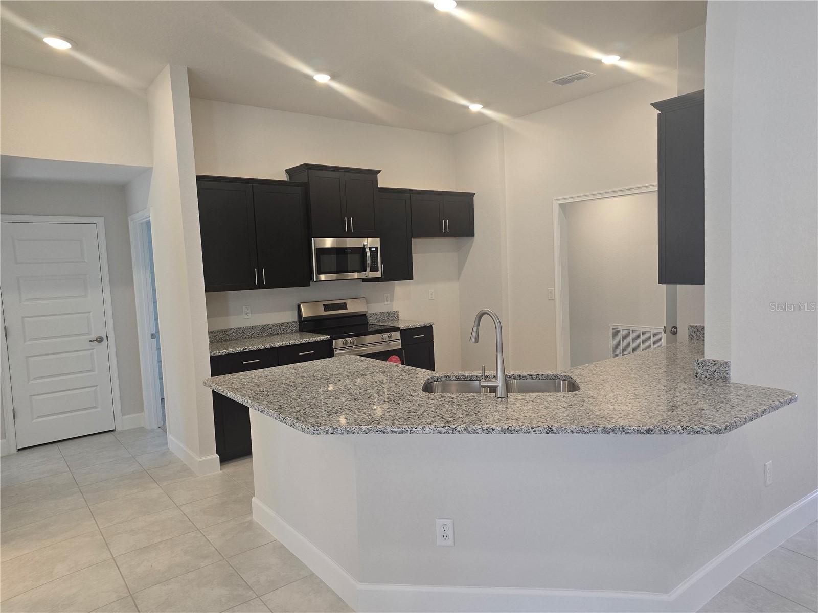 83 Daisy Street Homosassa FL 34446 OM708837 image17