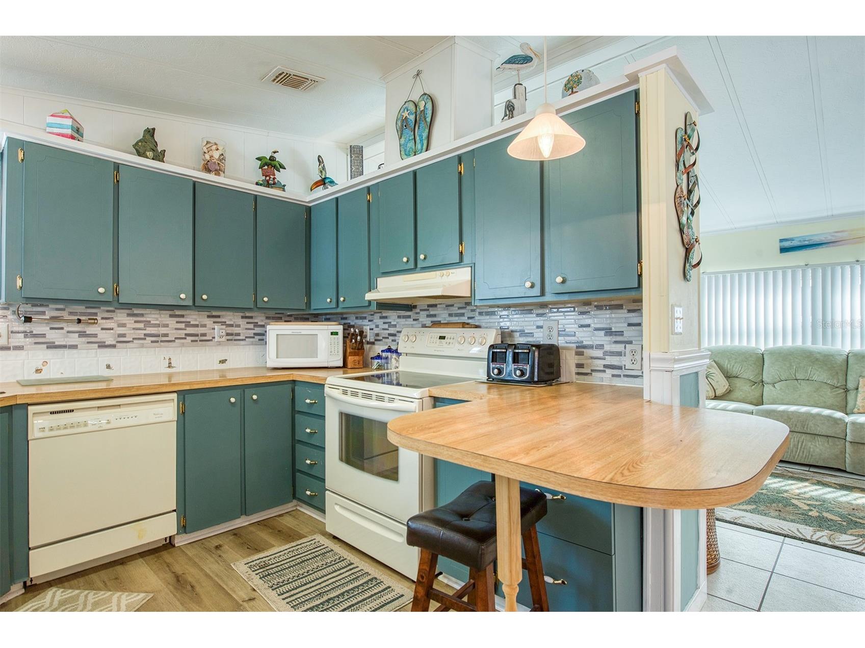 83 Pelican Drive N Oldsmar FL 34677 TB8465003 image3