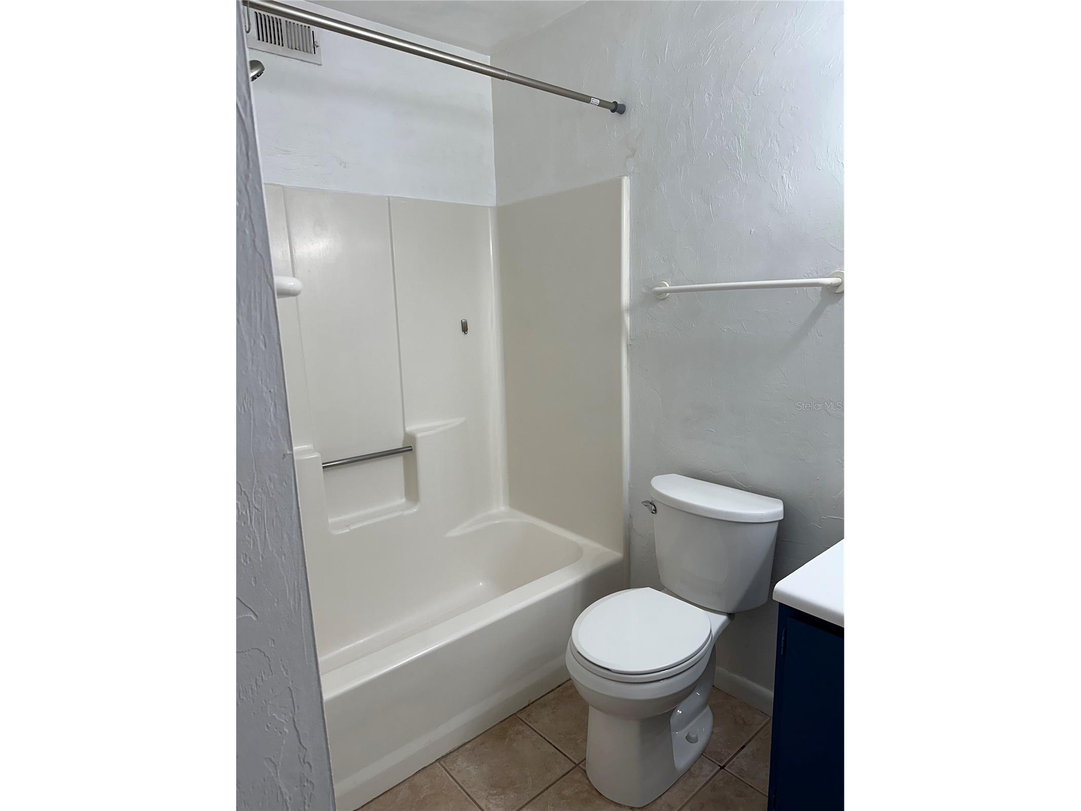 83 SE 16th Avenue #E102 Gainesville FL 32601 GC541804 image17