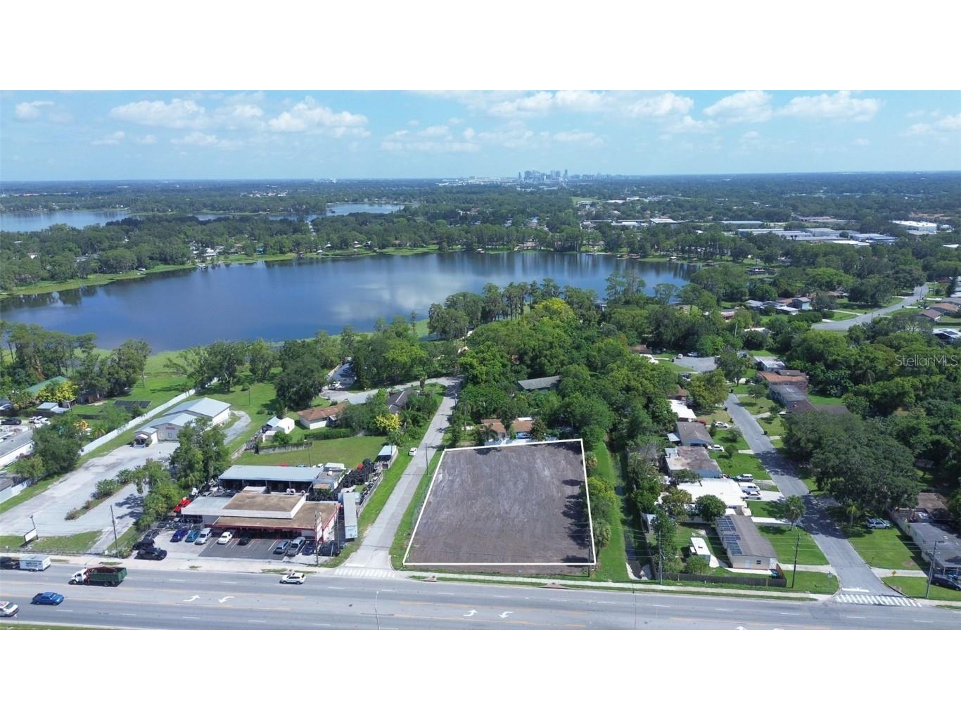 83 W Oak Ridge Road Orlando FL 32809 O6089591 image1