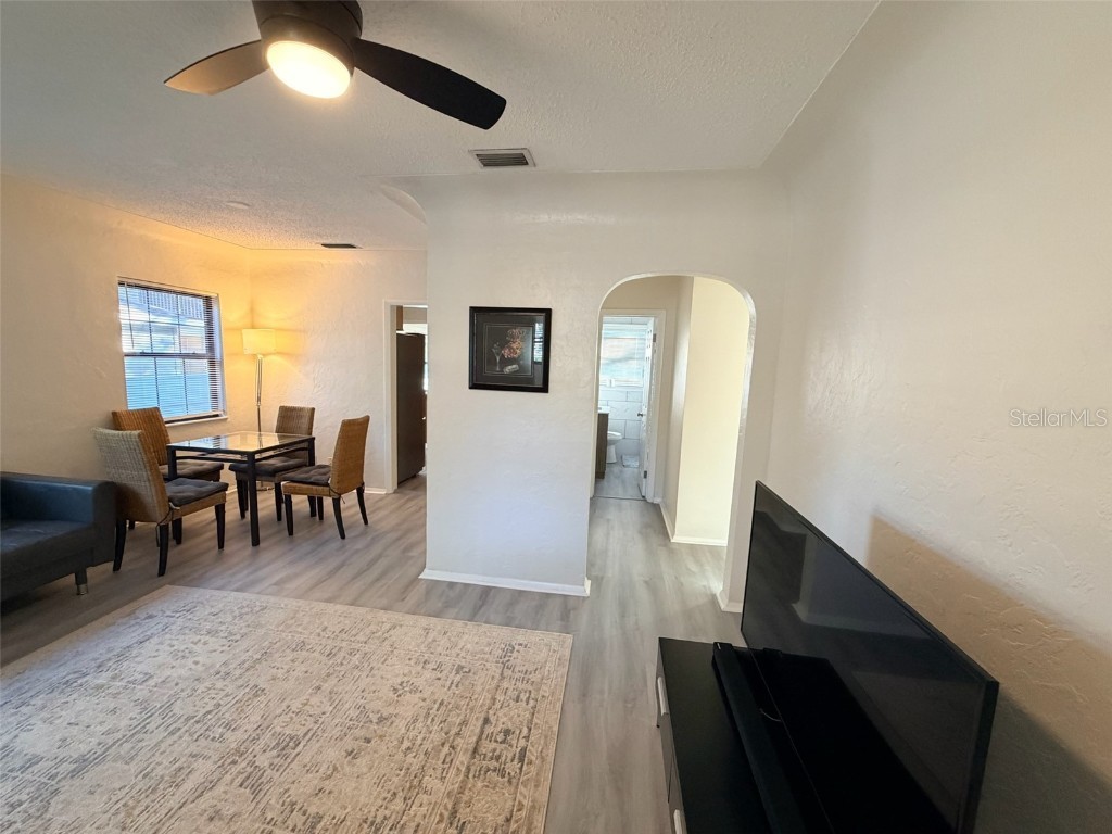 830 47th Avenue N Saint Petersburg FL 33704 TB8457299 image4