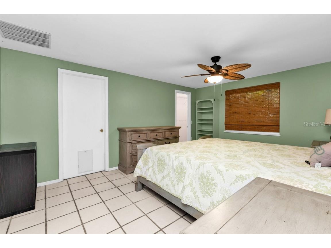 830 E 3rd Street Englewood FL 34223 C7519249 image14