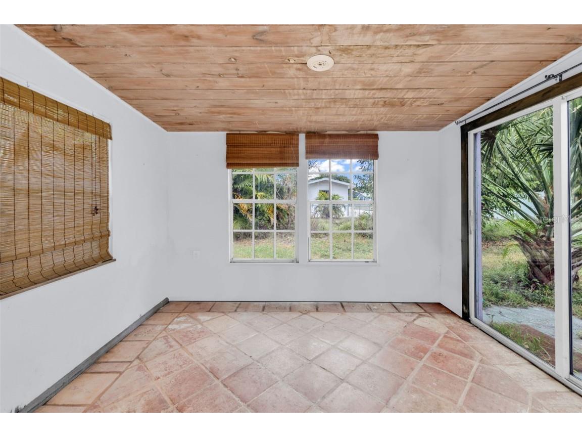 830 E 3rd Street Englewood FL 34223 C7519249 image16