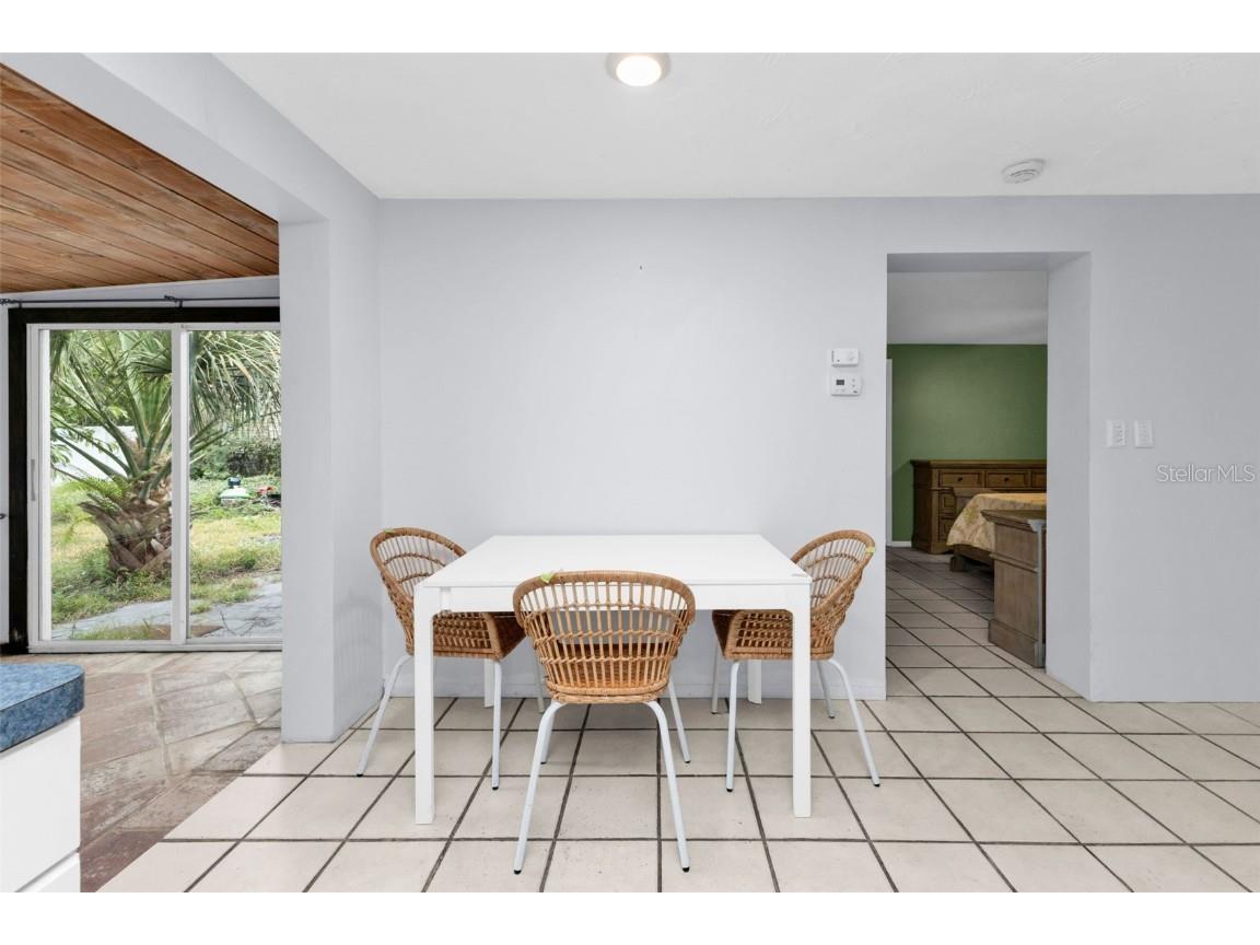 830 E 3rd Street Englewood FL 34223 C7519249 image7