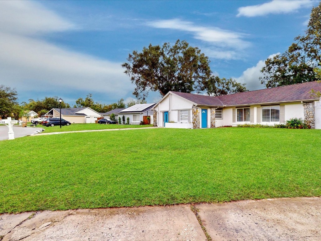 830 E Flag Lane Kissimmee FL 34759 S5120893 image2