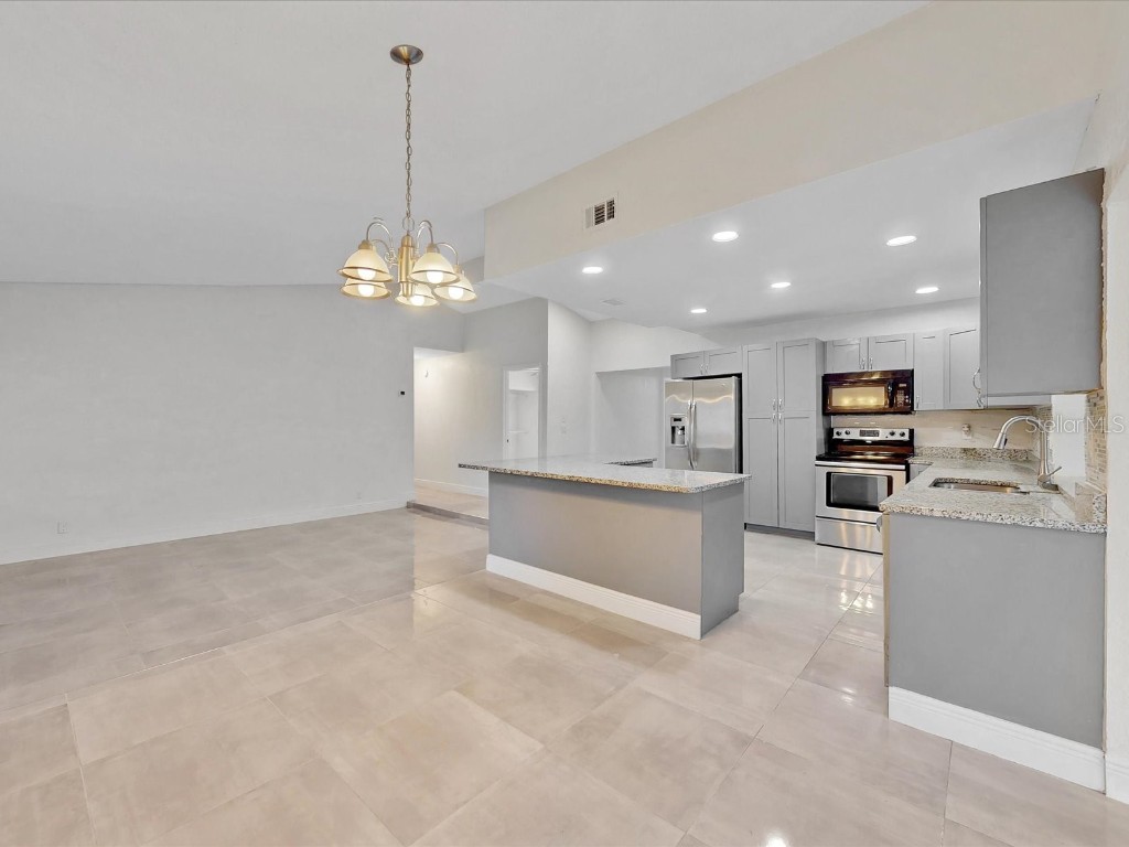 830 E Flag Lane Kissimmee FL 34759 S5120893 image6