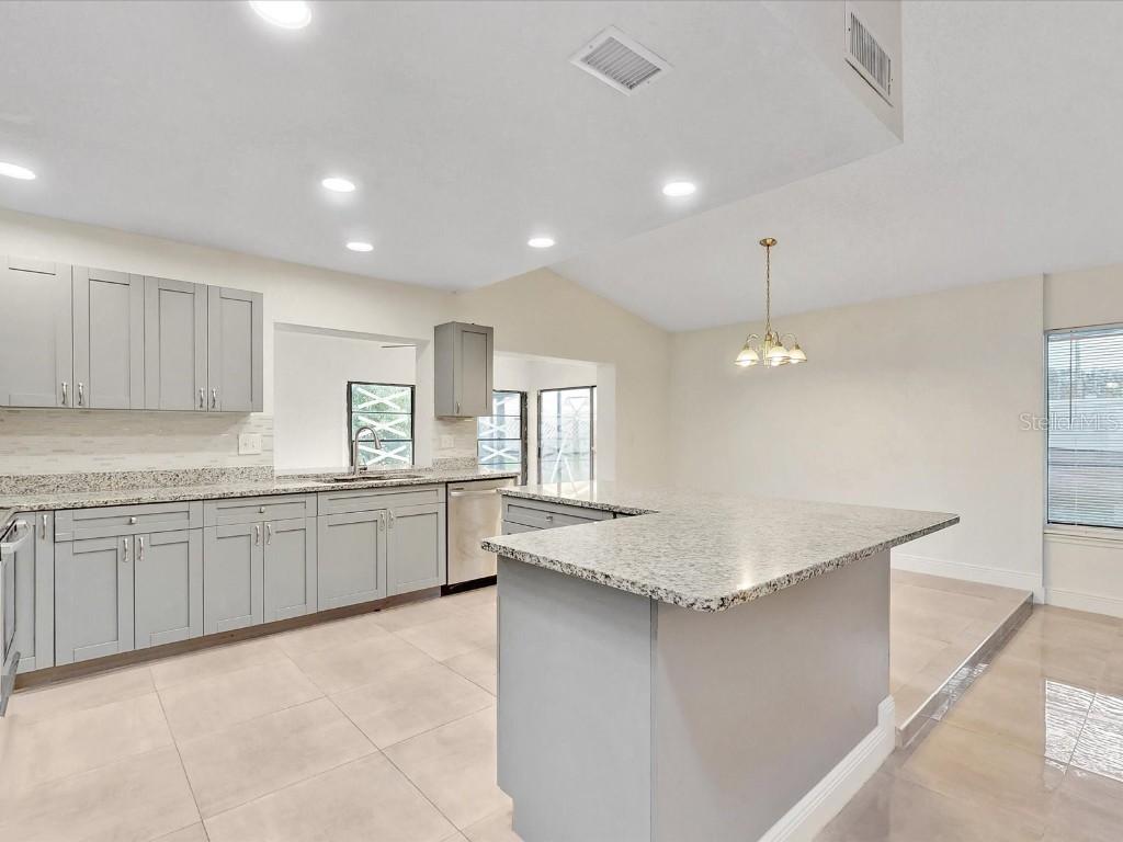 830 E Flag Lane Kissimmee FL 34759 S5120893 image7