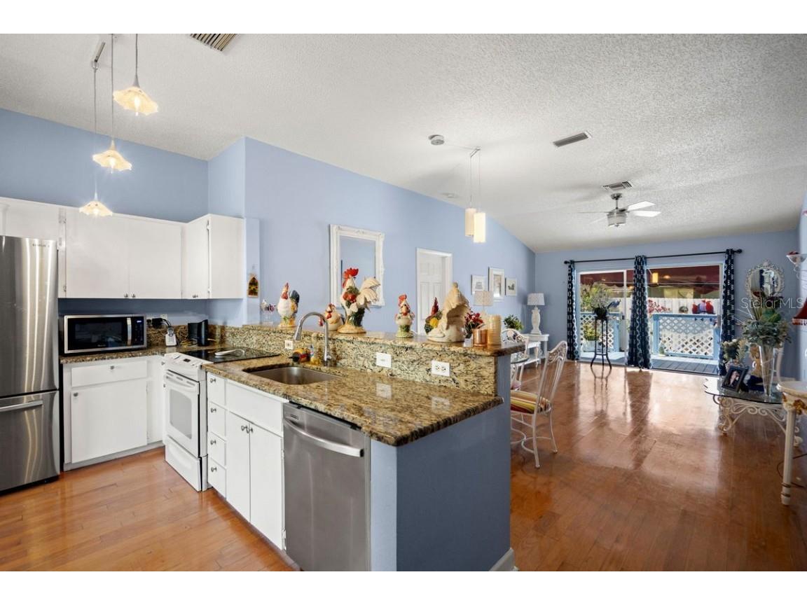 830 Franklin Circle Palm Harbor FL 34683 TB8421695 image13