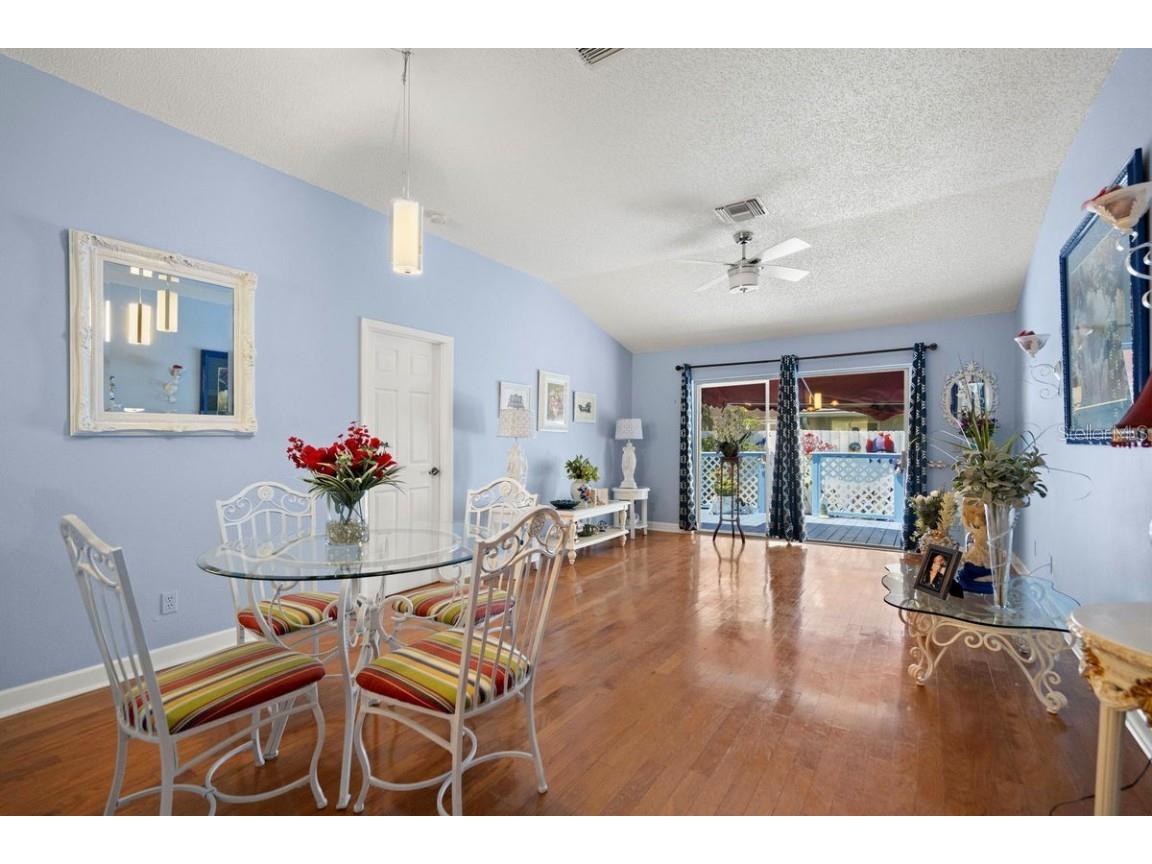 830 Franklin Circle Palm Harbor FL 34683 TB8421695 image6