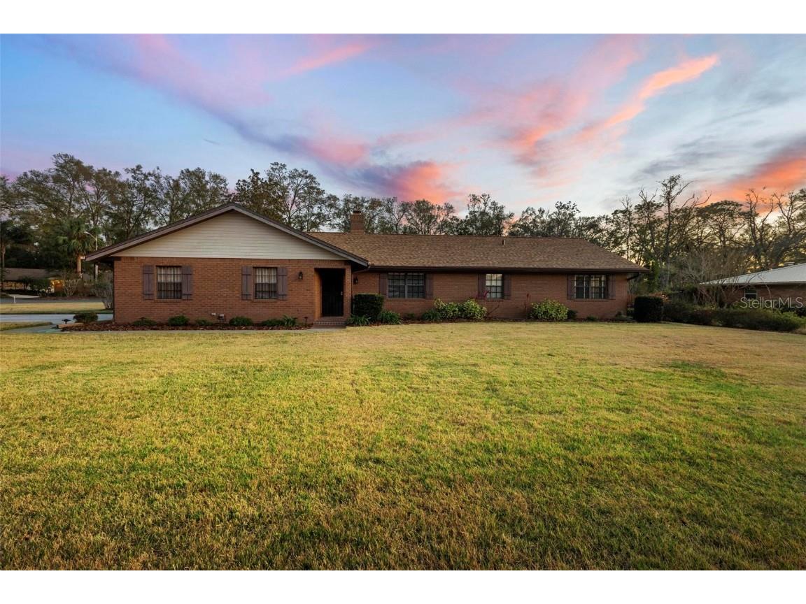 830 Freemans Farm Road Deland FL 32720 V4940898 image1