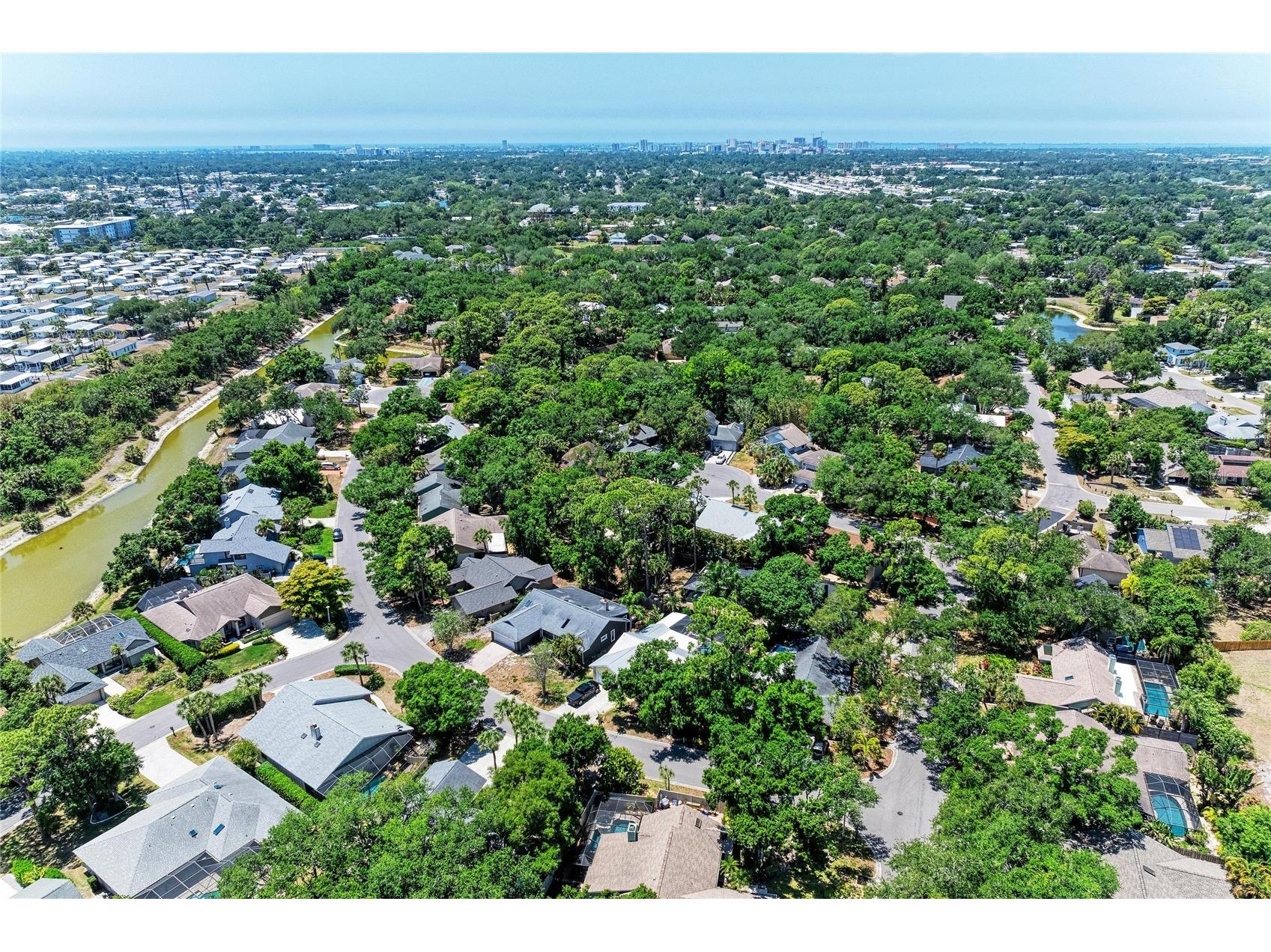830 Hammockwood Court Sarasota FL 34232 A4691916 image29