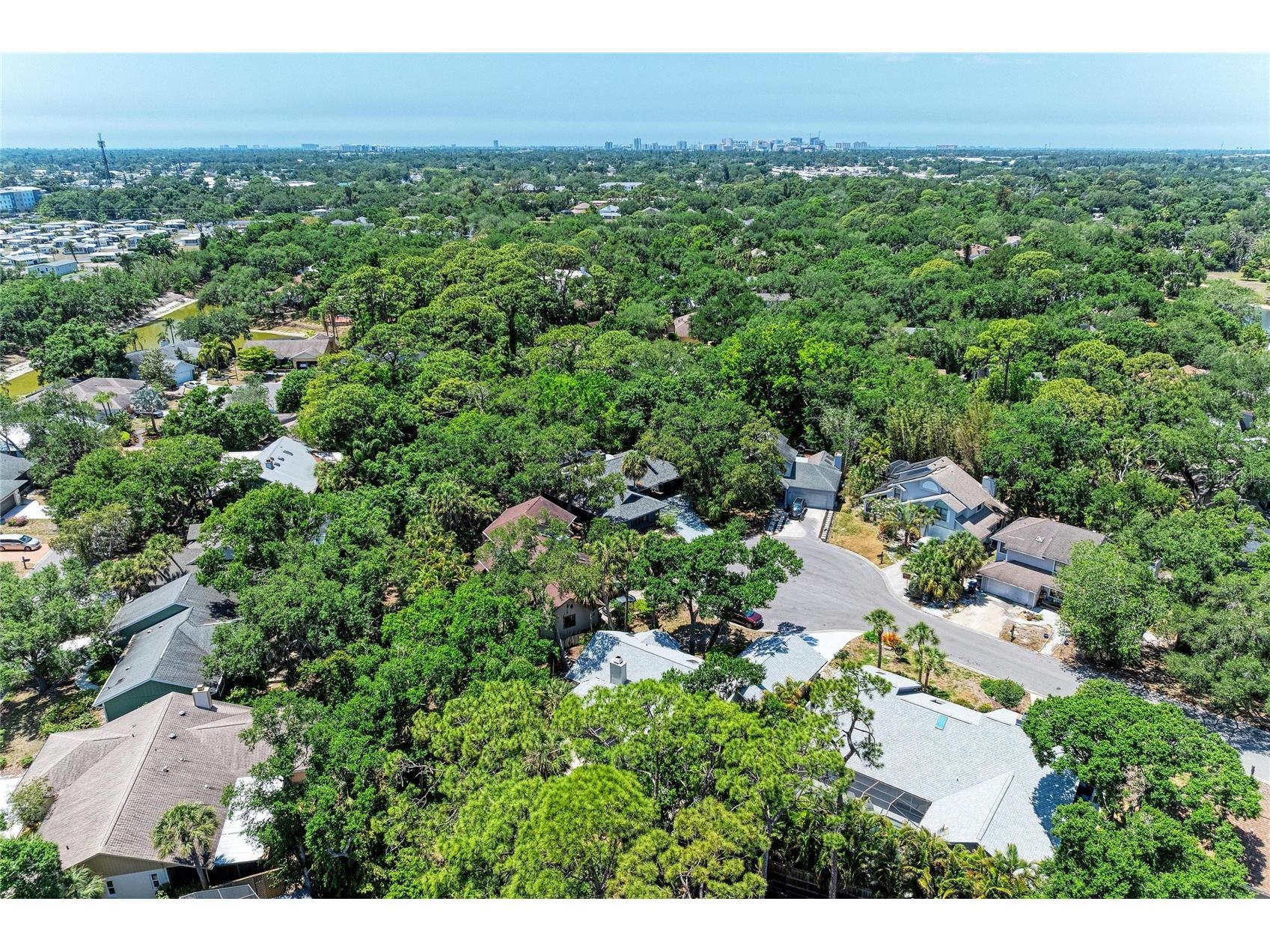 830 Hammockwood Court Sarasota FL 34232 A4691916 image31