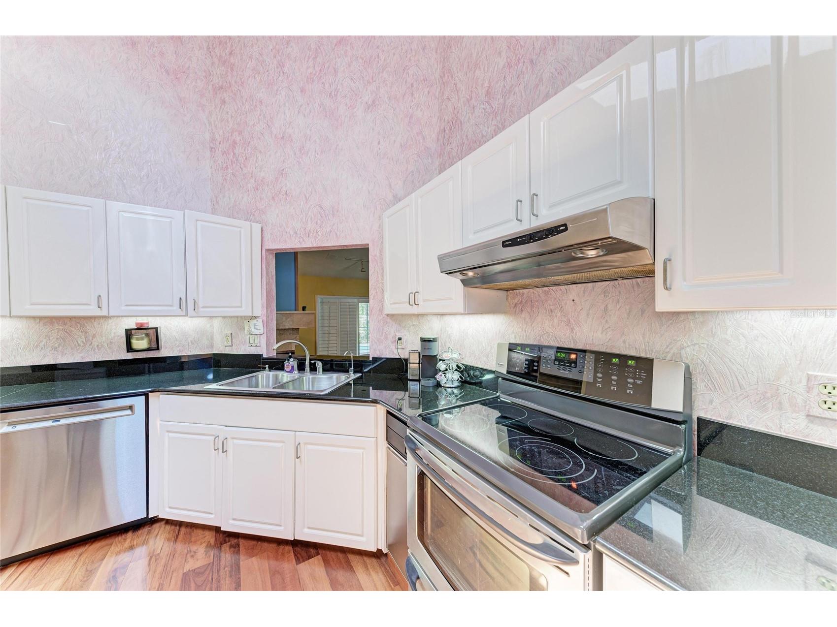 830 Hammockwood Court Sarasota FL 34232 A4691916 image9