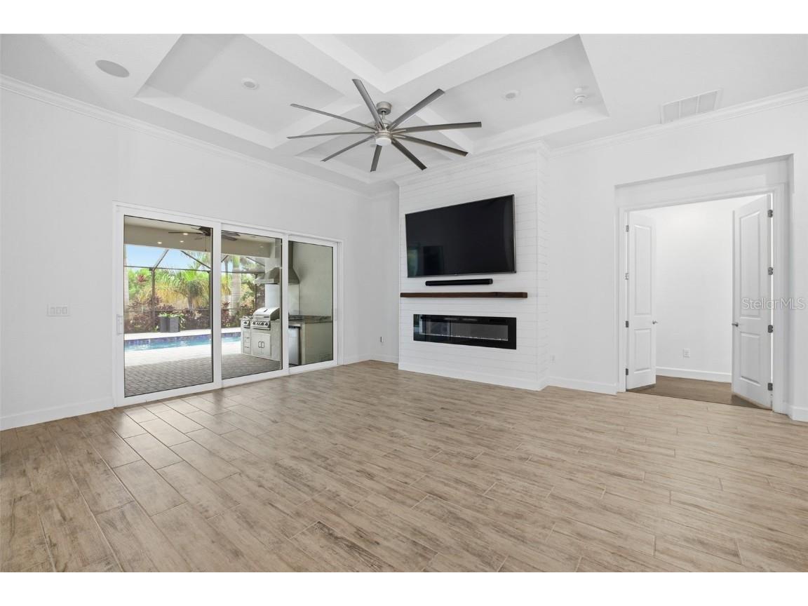 830 Manns Harbor Drive Apollo Beach FL 33572 TB8446969 image16