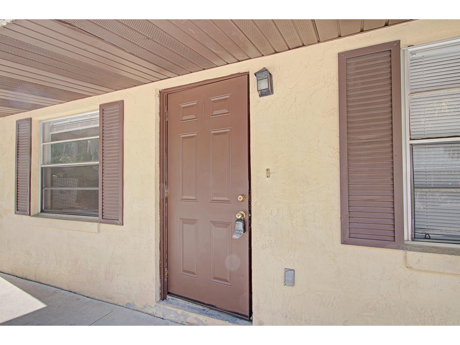 830 N Clake Street Deland FL 32724 V4948862 image2