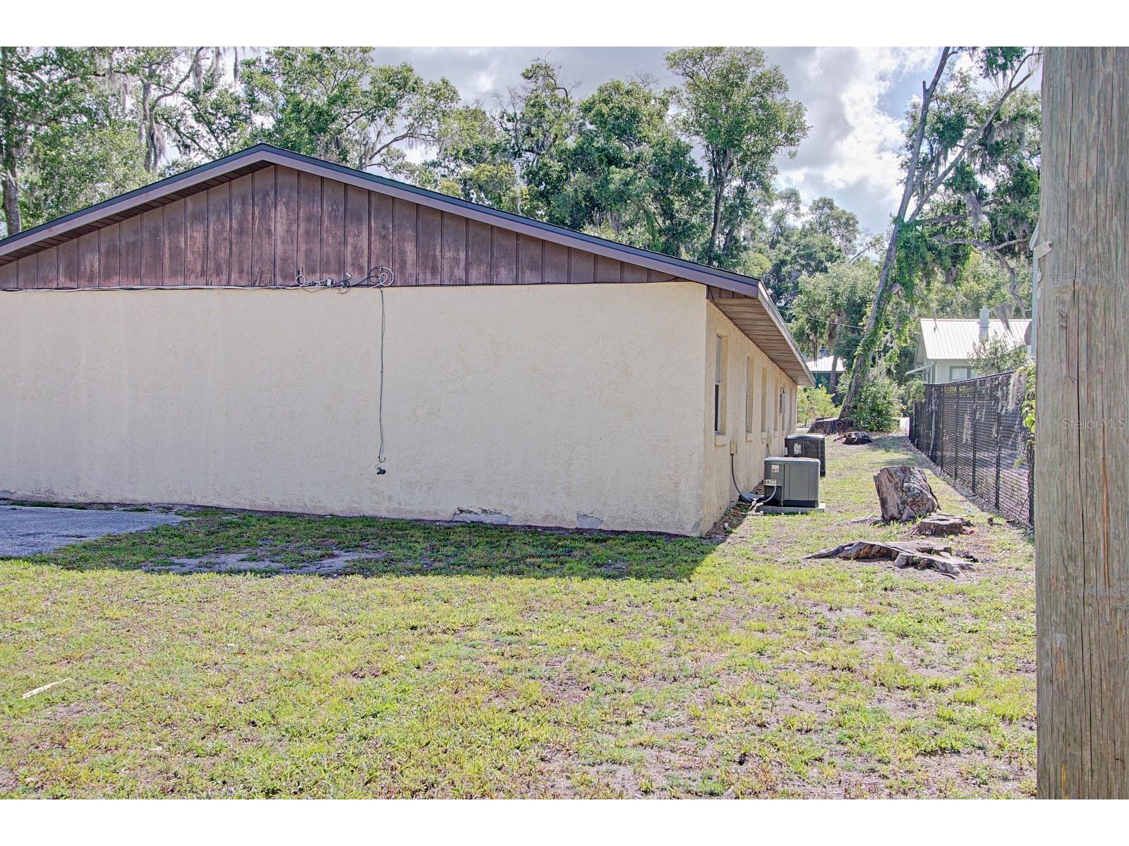 830 N Clake Street Deland FL 32724 V4948862 image6