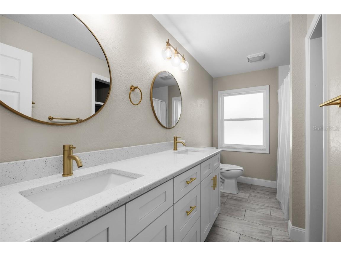 830 NW 60th Street Gainesville FL 32605 GC535194 image25