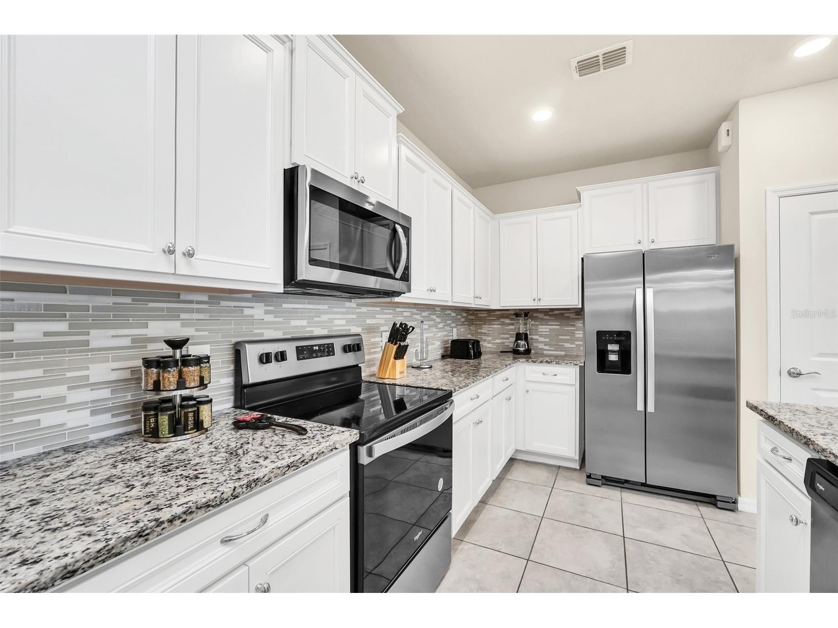 830 Paradise Drive Davenport FL 33897 O6391388 image8