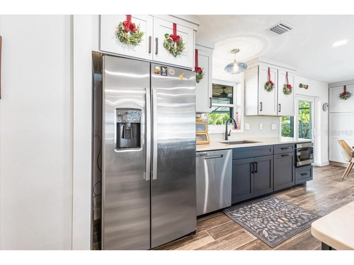 830 Park Road Englewood FL 34223 D6144879 image12